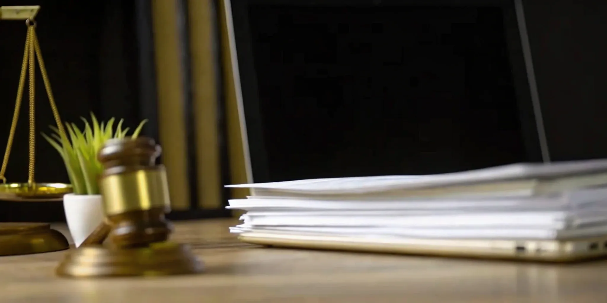 Tobacco compliance consulting: Gavel and scales symbolize legal guidance.